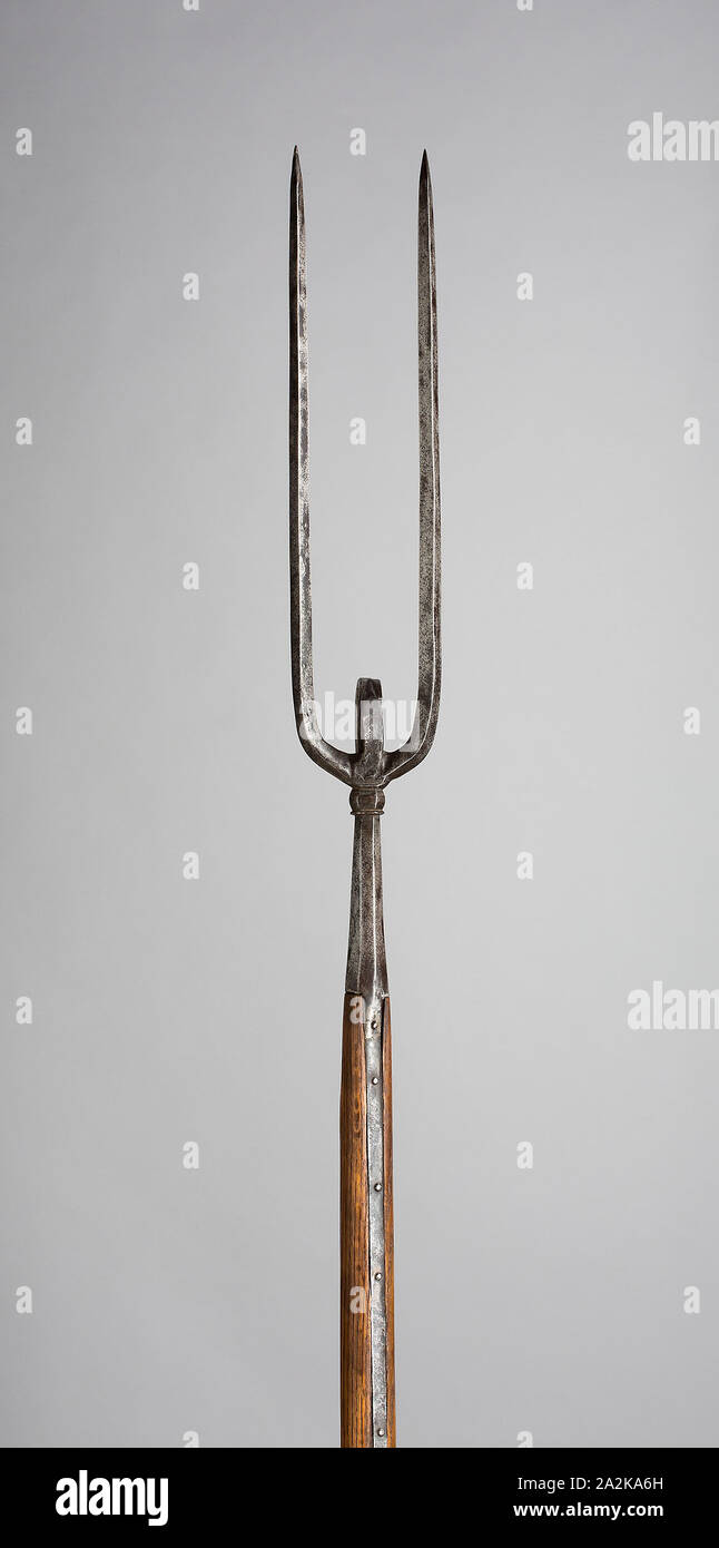 Military Fork, 1600/1700, French, France, Steel, wood (oak), and brass, L. 223.5 cm (88 in Stock