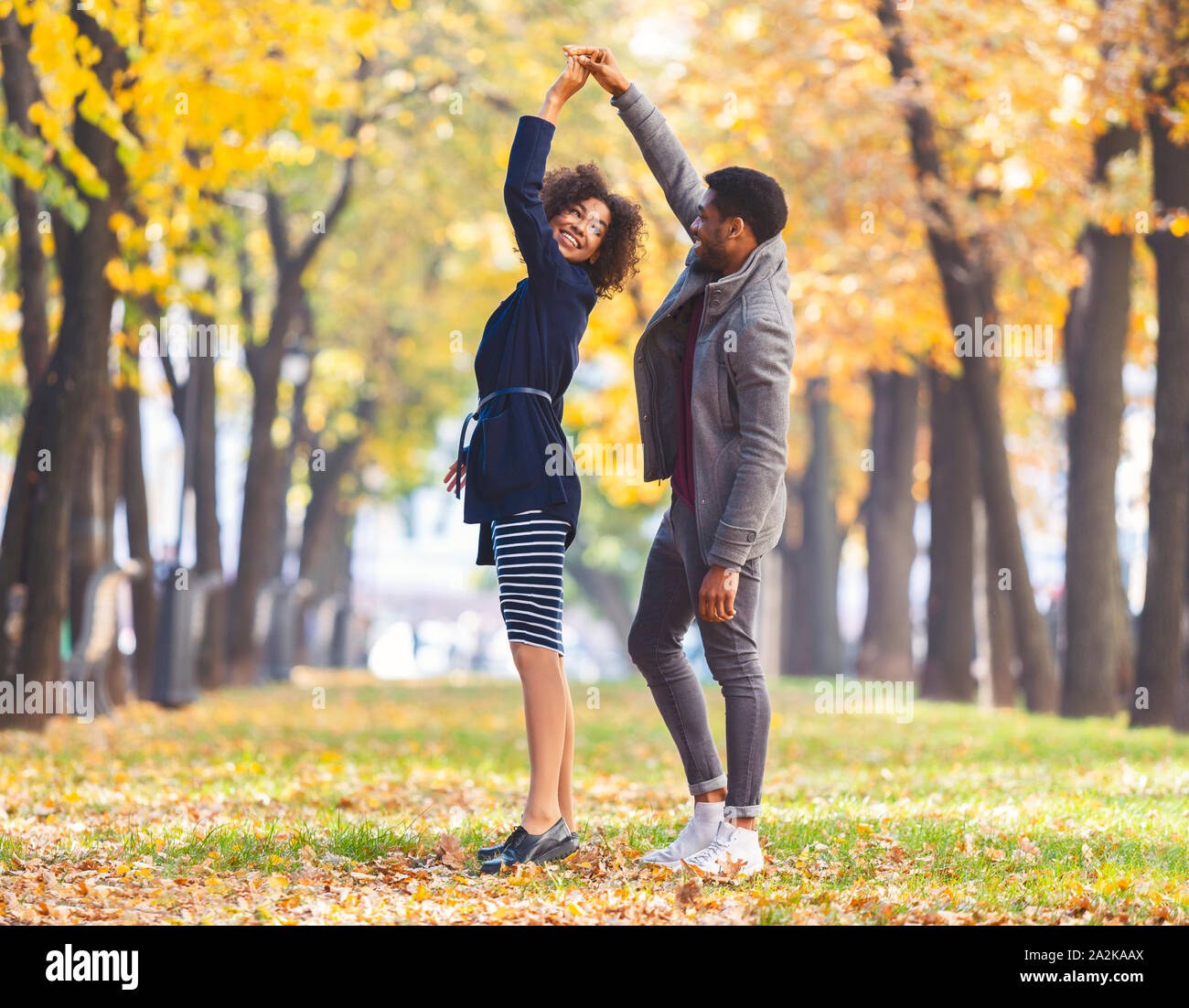 African girl dancing park hi-res stock photography and images - Alamy