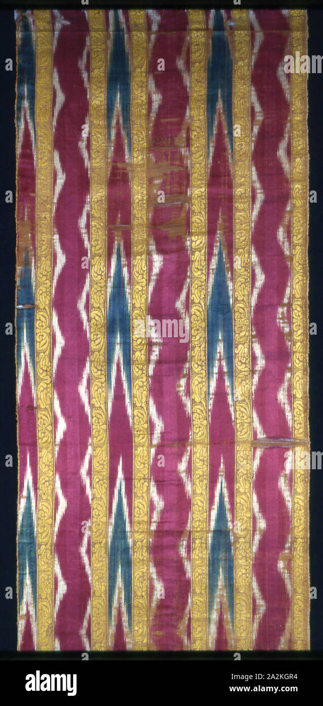 Warp resist dyed satin weave hi-res stock photography and images - Alamy