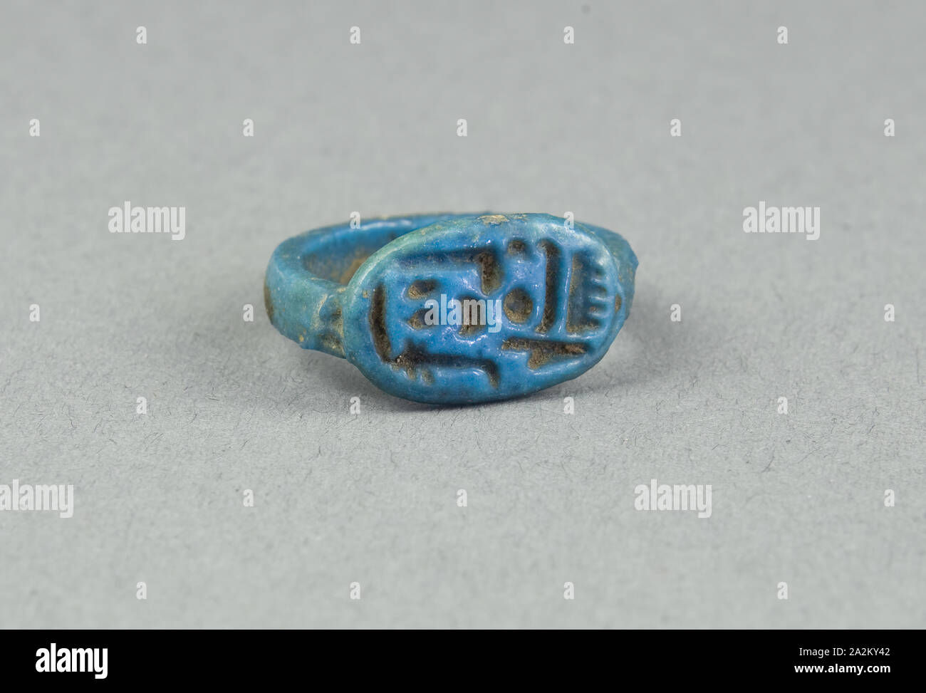 Ring: Amun-Ra, King of the Gods, the Lord, New Kingdom, Dynasties 18–20 (about 1550–1069 BC), Egyptian, Egypt, Faience, W. 1 cm (3/8 in.), diam. 2.1 cm (13/16 in Stock Photo