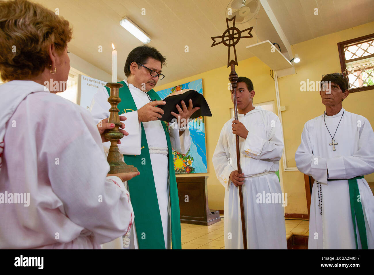 Cuba Cardenas church meeting with the preacher and  the assistance 8-7-2018 foto Jaco Klamer Stock Photo