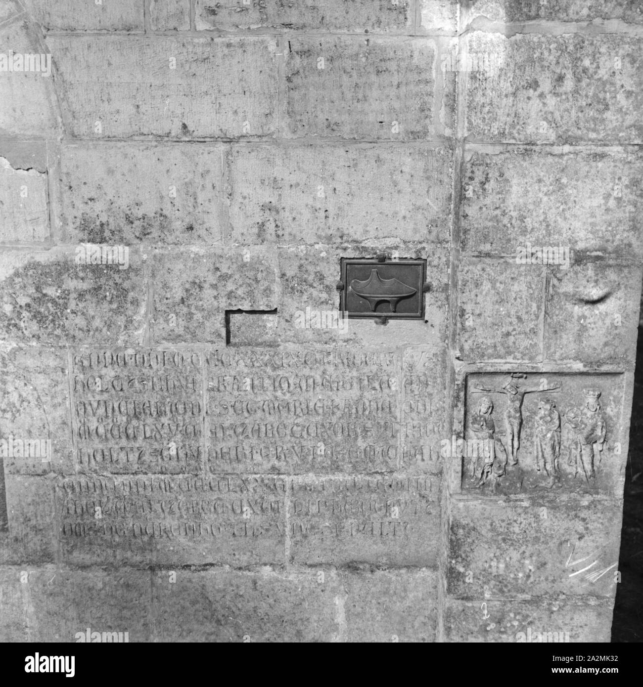 Im Inneren einer Krypta in einer Kirche im Schwarzwald, Deutschland ...