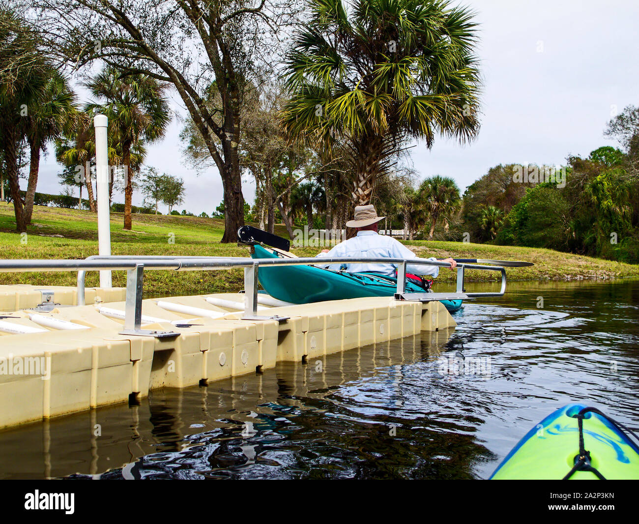 Launching kayak hires stock photography and images Alamy