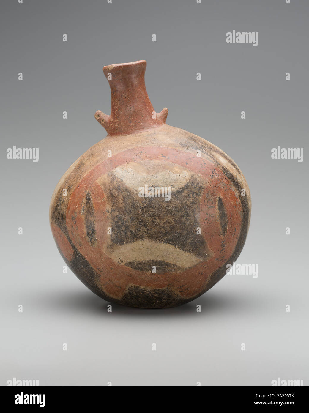 Quapaw, Native American, Bottle, between 1650 and 1750, fired clay, red, white and black slip pigment Stock Photo