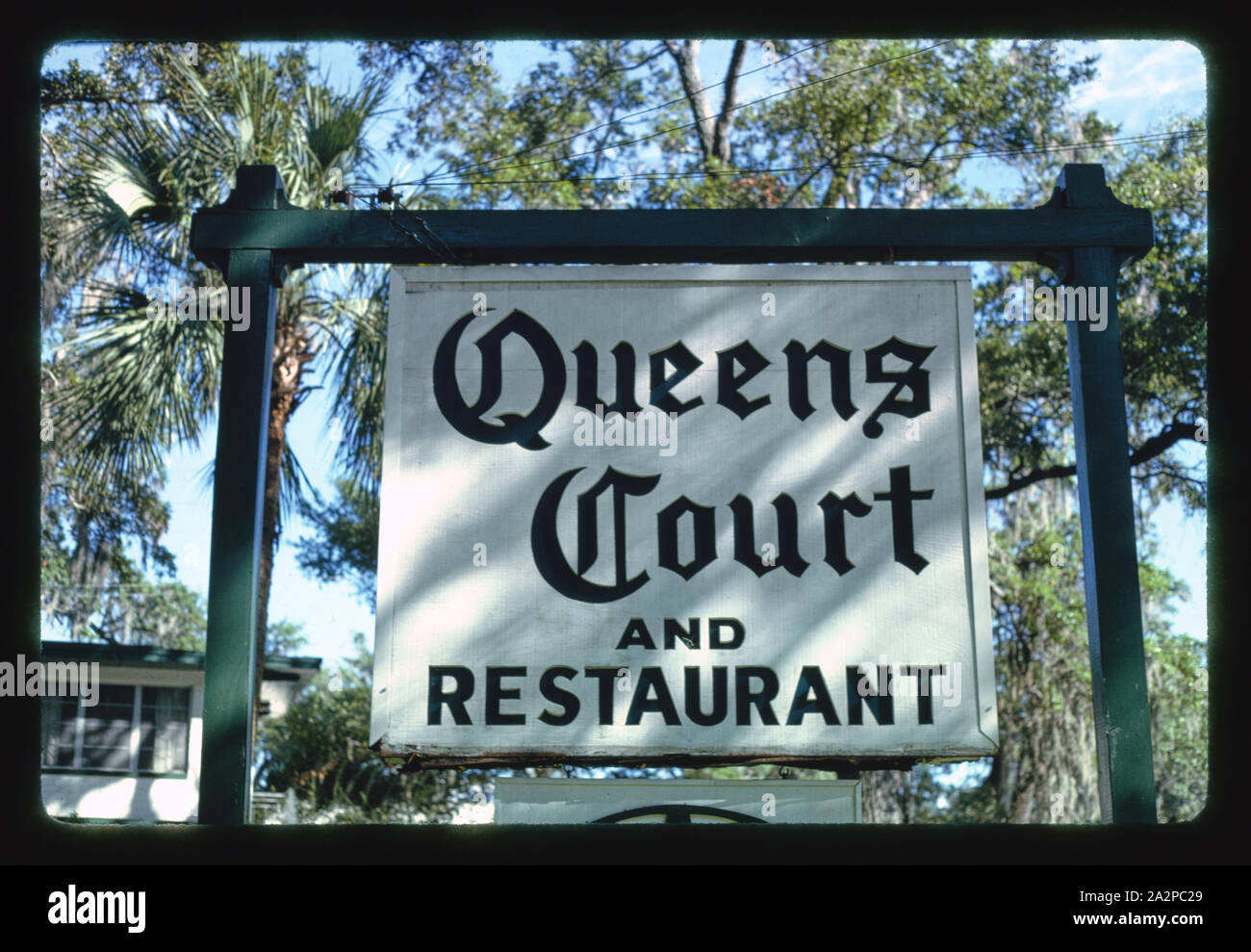 Queens Court sign St Simons Island Georgia Stock Photo Alamy Queens Court sign St Simons Island Georgia Stock Photo Alamy