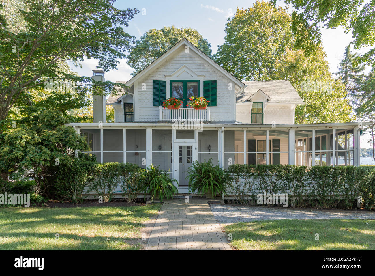 An old home in Dering Harbor, Shelter Island, NY Stock Photo Alamy
