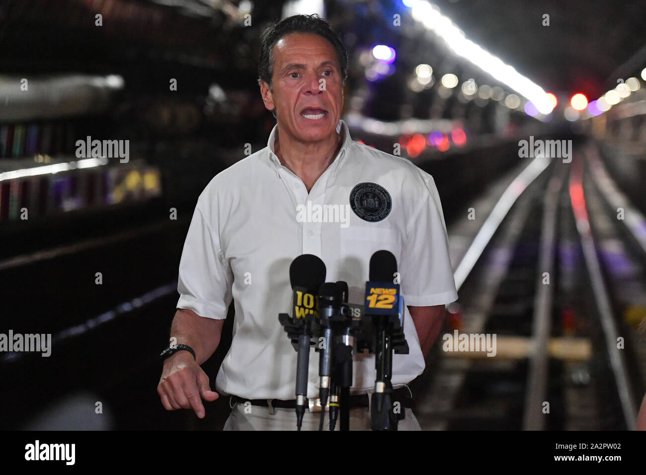 Governor Andrew Cuomo visit to the L Project tunnel rehabilitation, New York, USA - 29 Sep 2019 - Governor Cuomo and senior MTA leadership tour the co Stock Photo