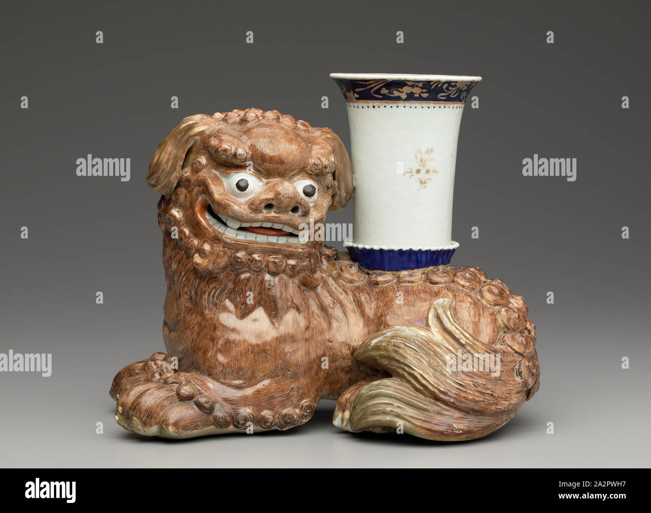 Chinese Lion Dog High Resolution Stock Photography And Images Alamy