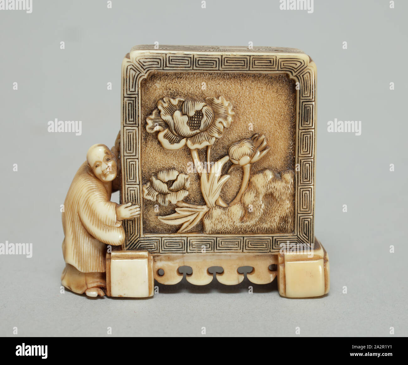 Dorakusai, Japanese, Monk and Screen, 1716/1868, height: 1 3/8 in Stock Photo