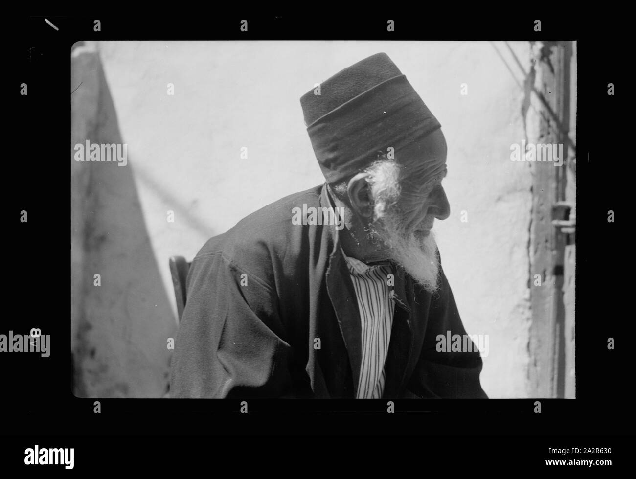 Rabbi shlomo hi-res stock photography and images - Alamy