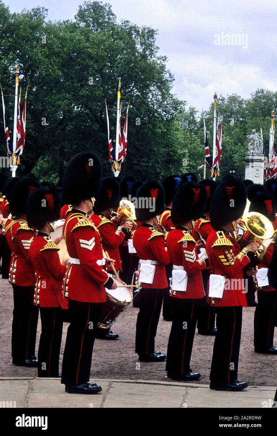 The coldstream guards hi-res stock photography and images - Alamy