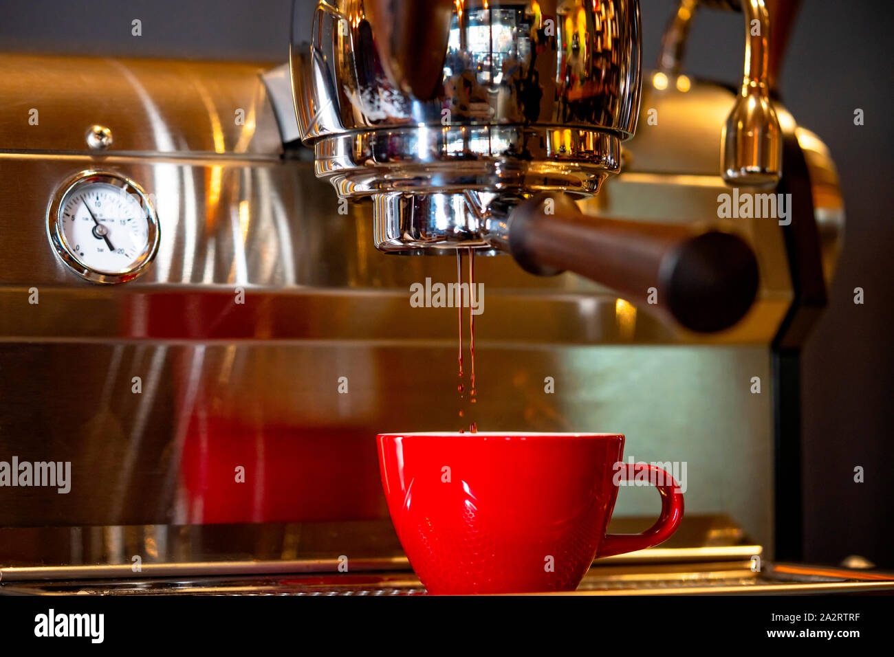 Making Espresso Coffee Stock Photo Alamy