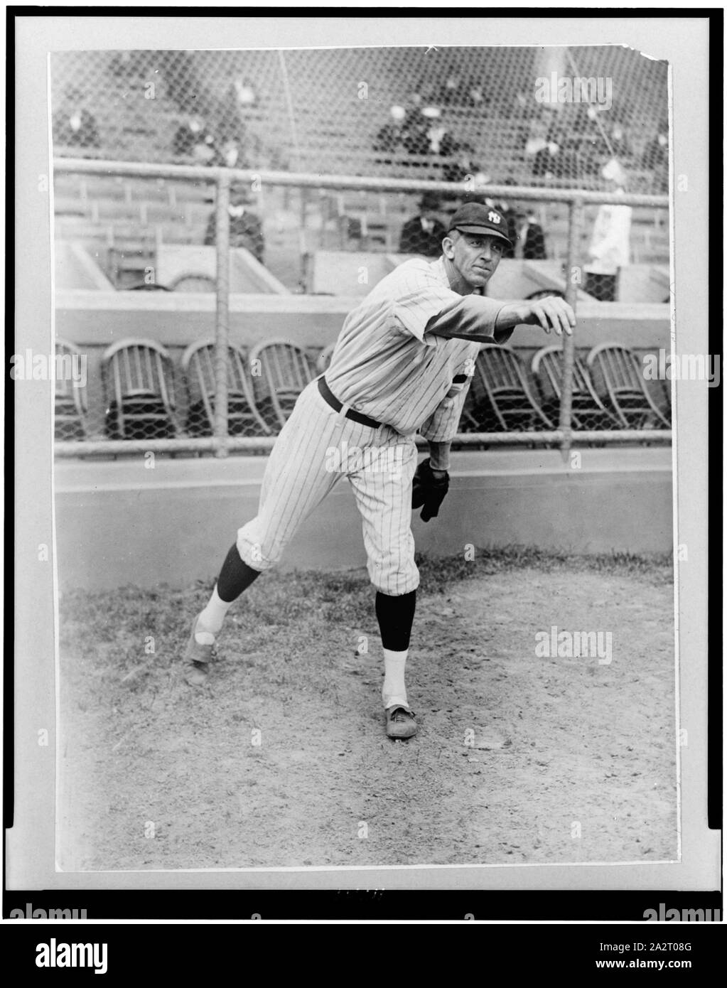 Raymond Benjamin Caldwell, Yankee pitcher, fulllength portrait, facing