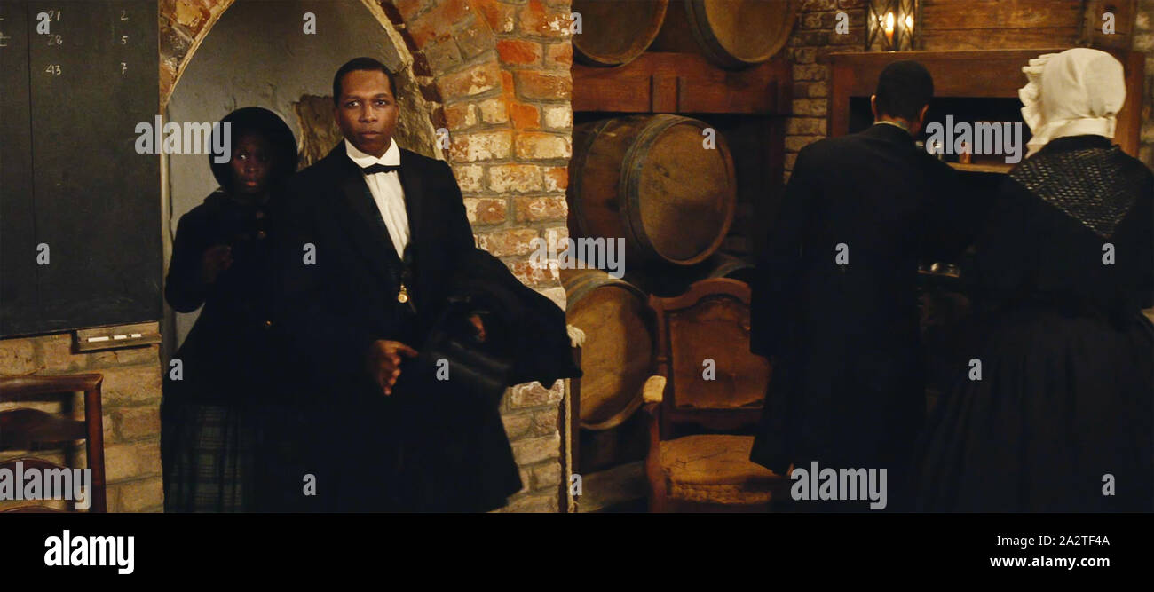 usa-cynthia-erivo-and-leslie-odom-jr-in-a-scene-from-the-focus