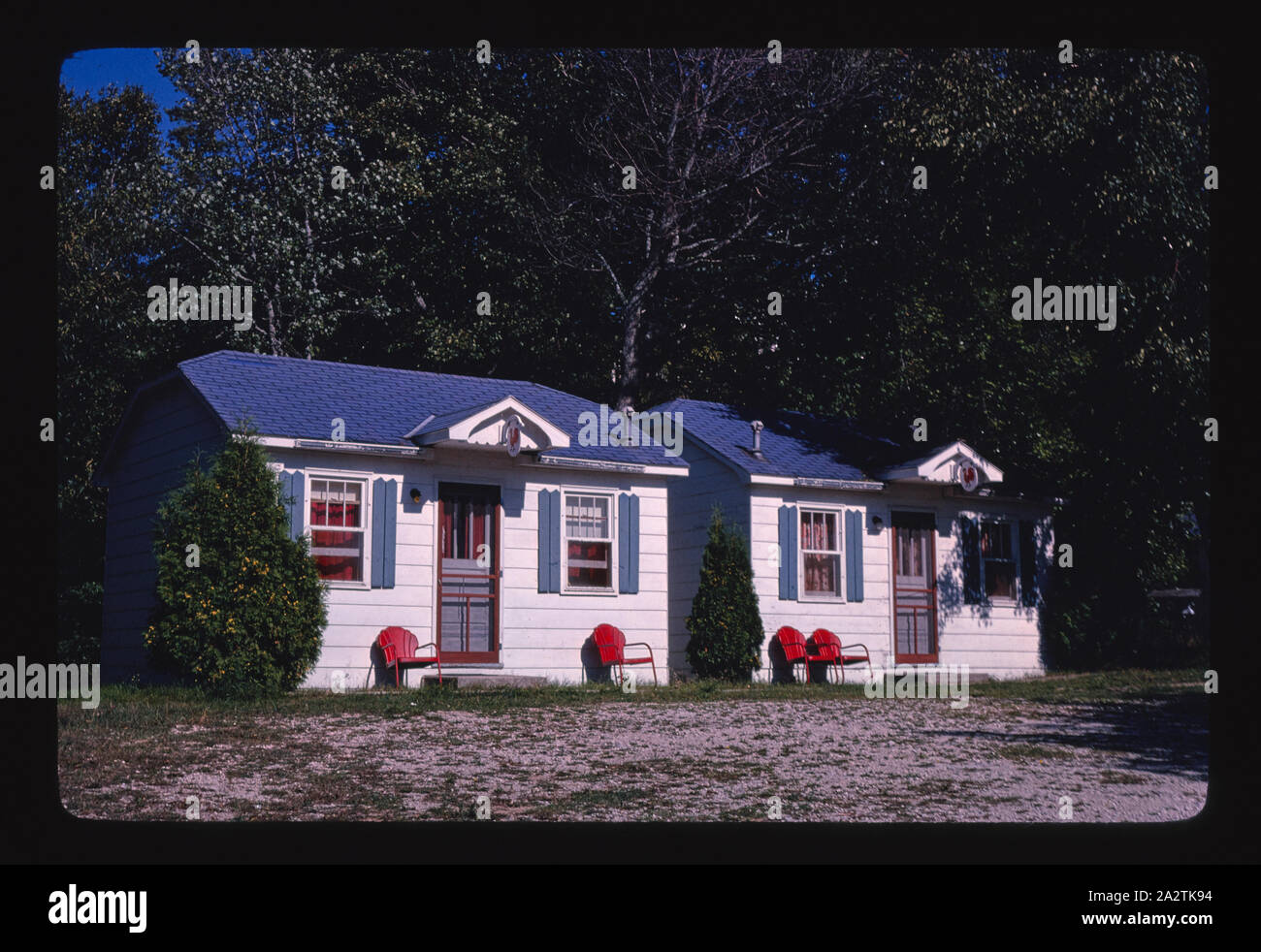 Red Rooster Cabins Saint Ignace Michigan Stock Photo 328768304