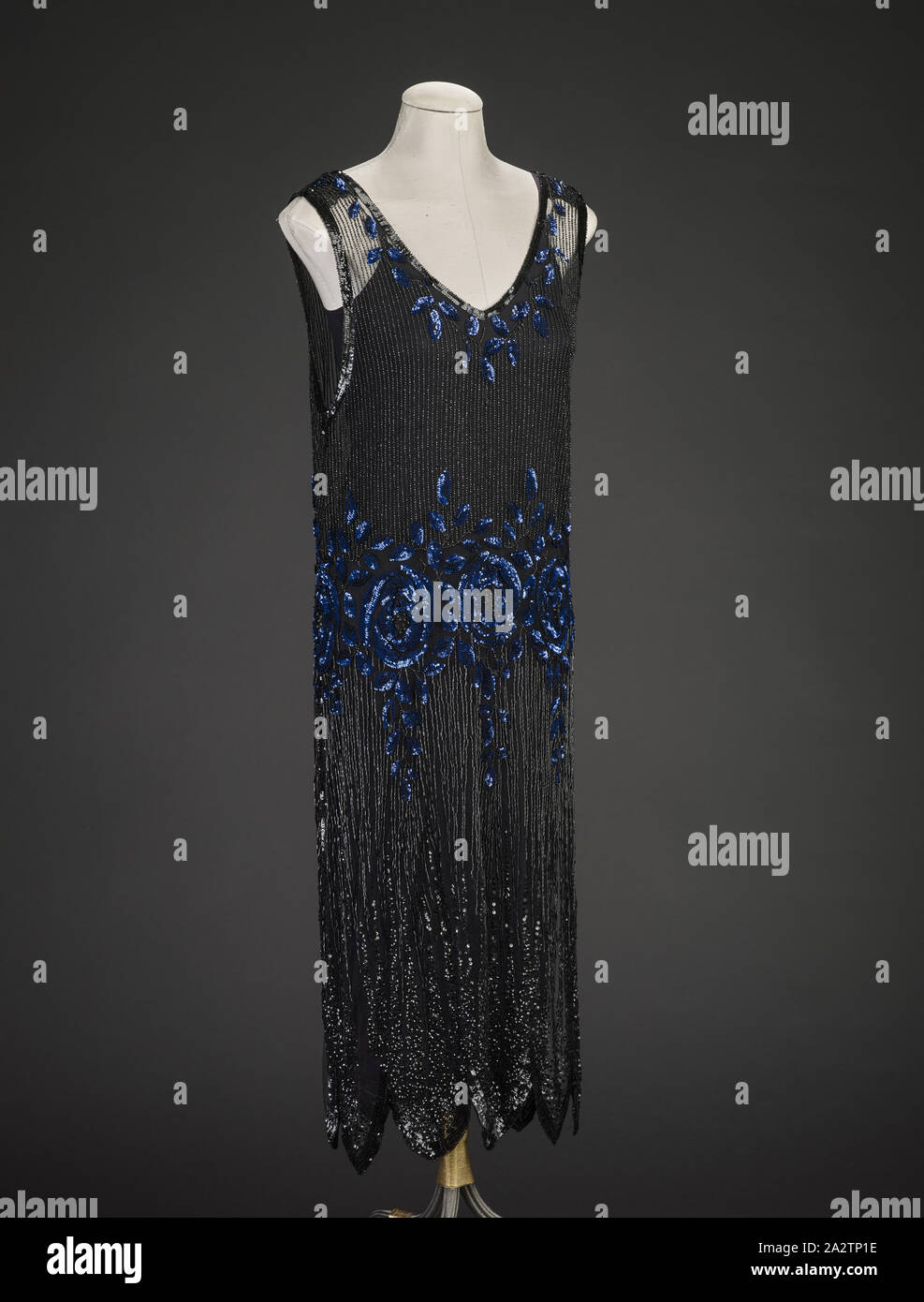 evening dress, Unknown, 1920s, silk netting, sequins, glass beads, center  back 38-1/2 in., center front 38-1/2 in., bust 36 in., waist 37 in., hips  40 in., shoulders 14 in., American, Textile and Fashion Arts Stock Photo -  Alamy