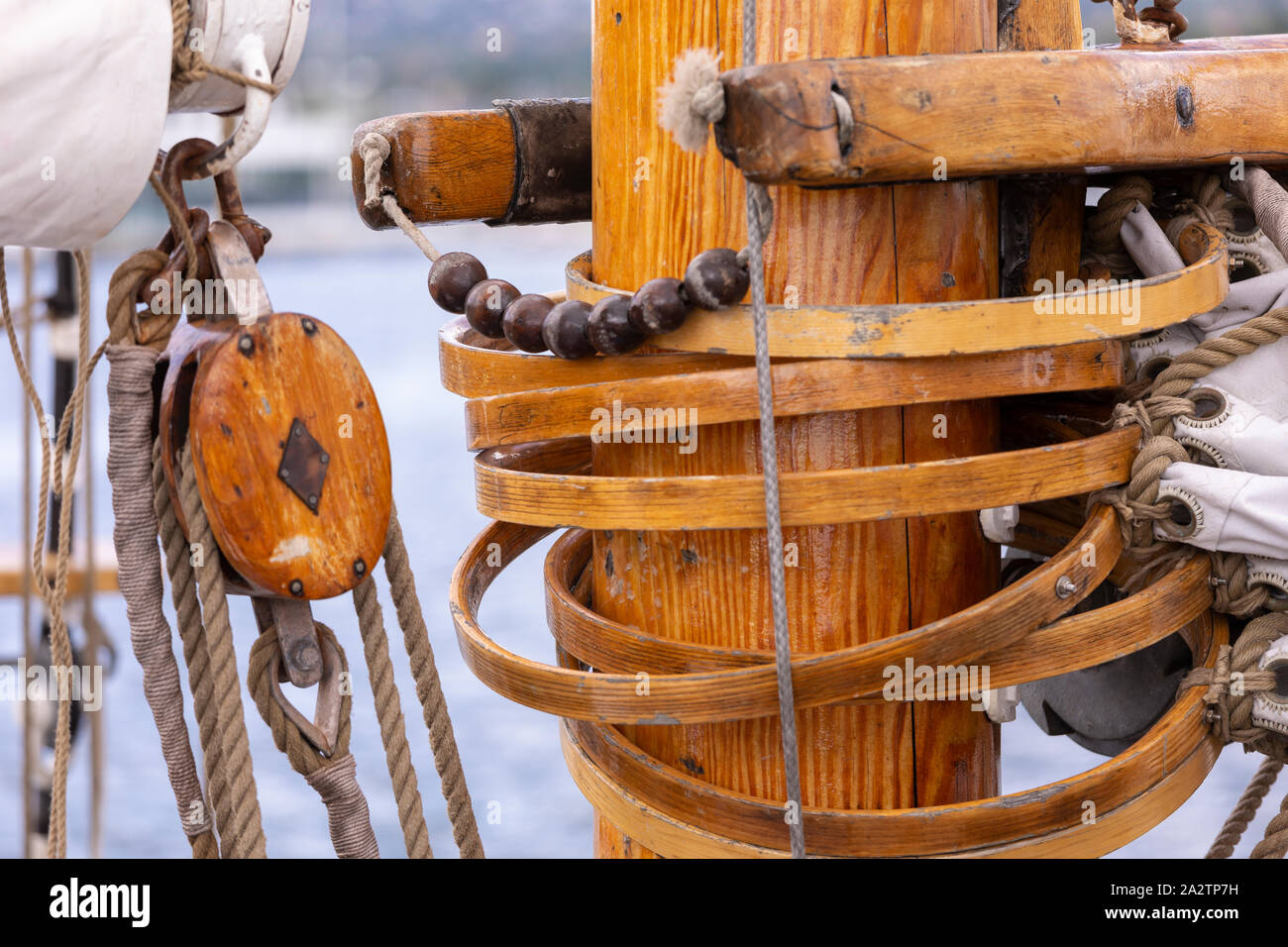 Mast rigging hires stock photography and images Alamy