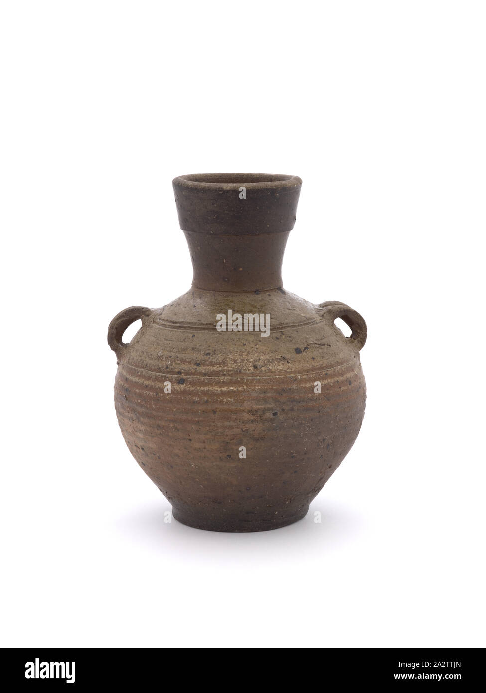 vase, Unknown, Eastern Han dynasty, 100s, Olive Green Glaze, 7-11/16 x 5-3/8 (diam.) in., Chinese, Asian Art Stock Photo