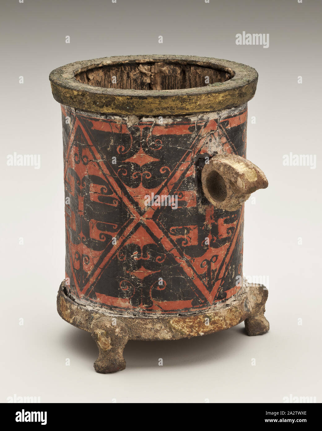 lacquer cup with handle, Eastern Zhou dynasty, Eastern Zhou dynasty, 300-200 B.C.E., Lacquer On Bamboo, red, Black Painted Decoration, H: 4-3.8, Asian Art Stock Photo