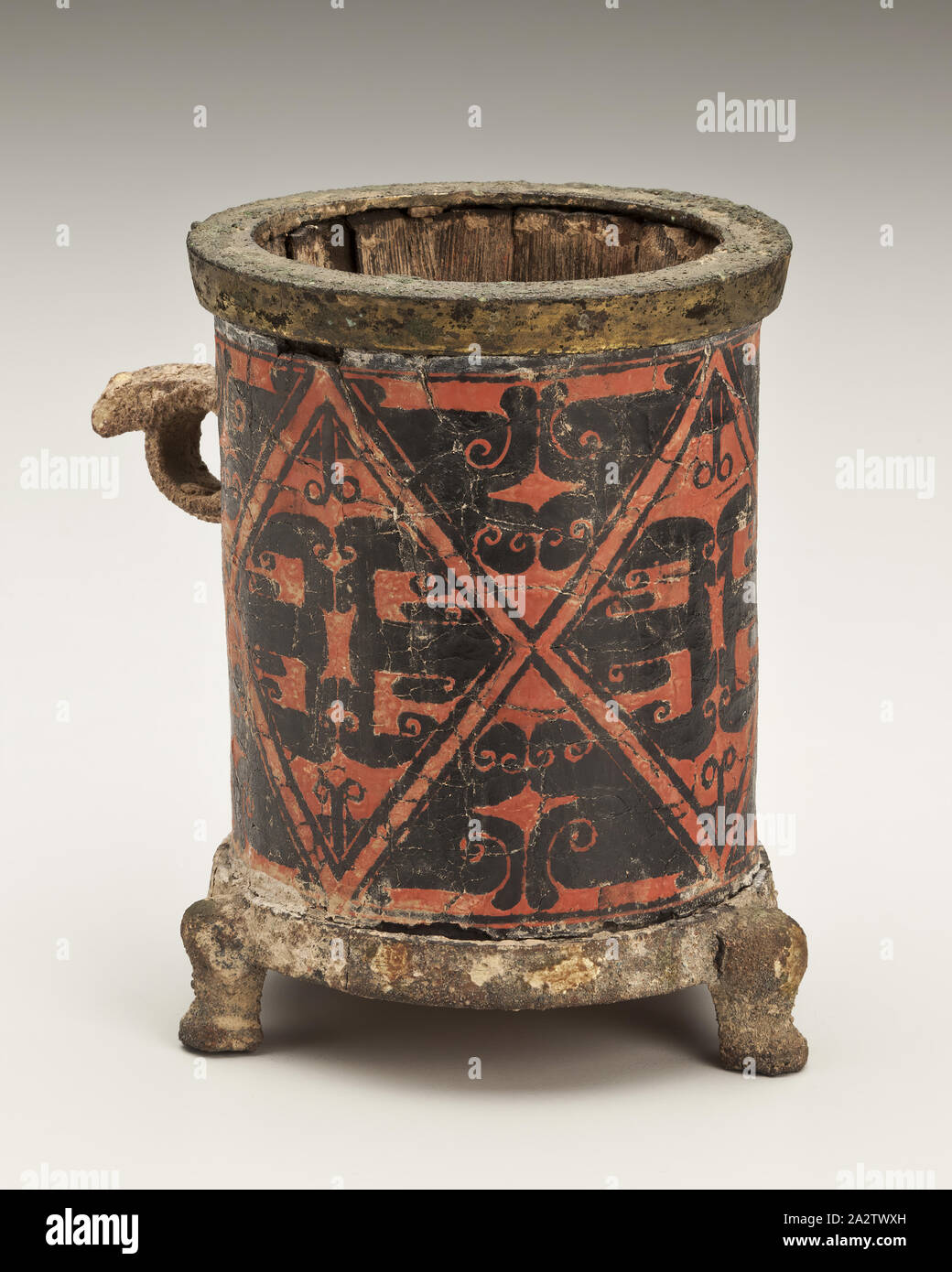 lacquer cup with handle, Eastern Zhou dynasty, Eastern Zhou dynasty, 300-200 B.C.E., Lacquer On Bamboo, red, Black Painted Decoration, H: 4-3.8, Asian Art Stock Photo