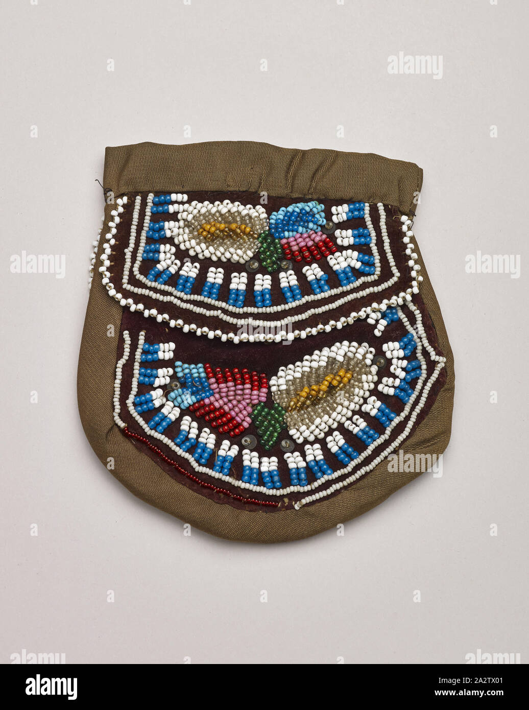 Iroquois people hi-res stock photography and images - Alamy Iroquois people hi-res stock photography and images - Alamy