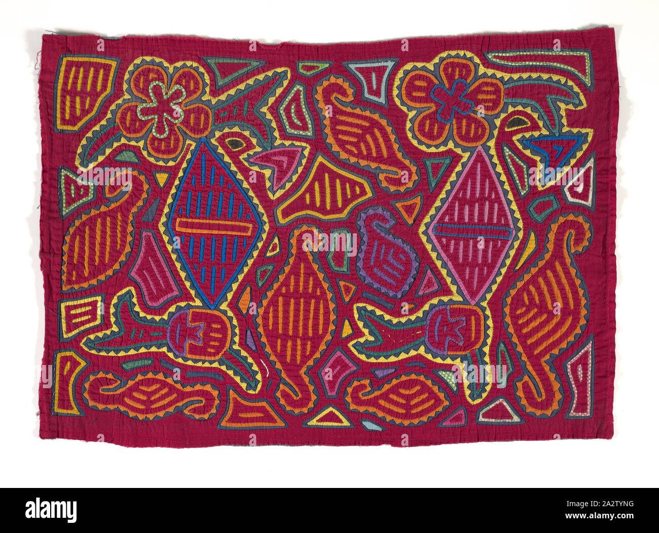 shirt panel (mola), Kuna people, about 1950s, appliqued cotton, 16-7/8 x 23-3/4 in., Textile and Fashion Arts Stock Photo