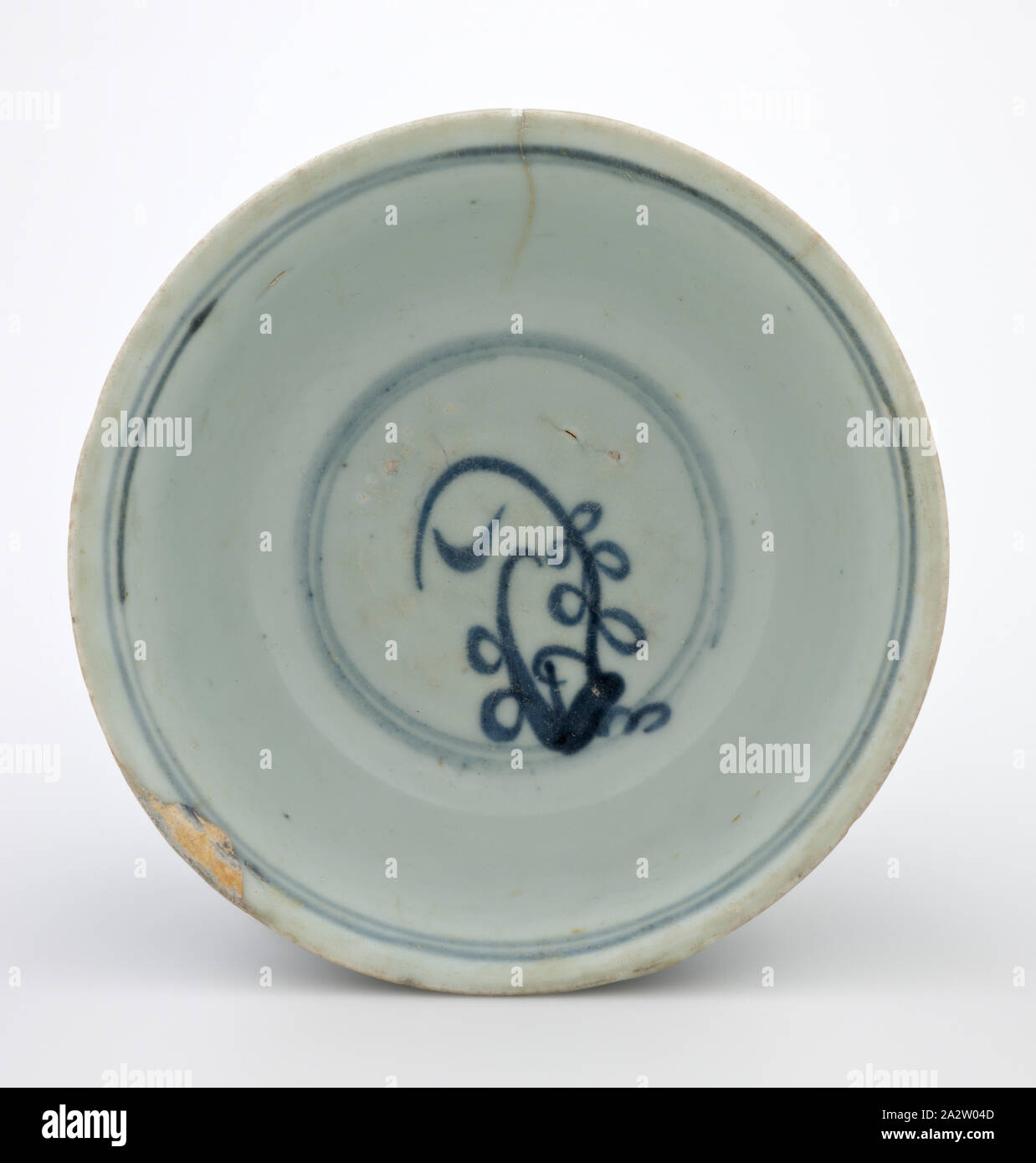 bowl, Ming dynasty, Ming dynasty, 1400-1500, porcelain with blue glaze, 2-5/8 h, 5-13/16 d, Asian Art Stock Photo