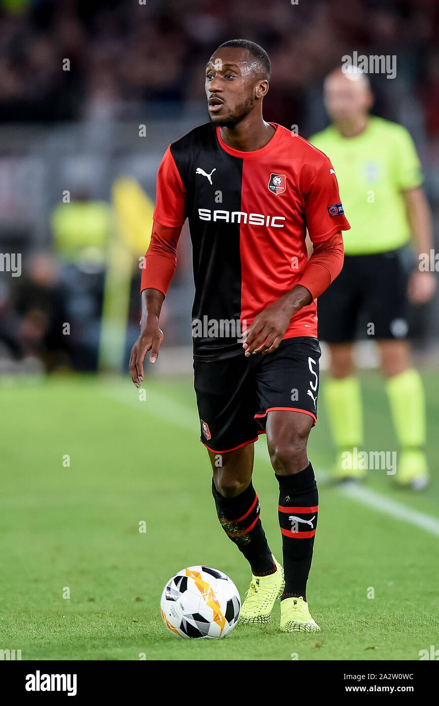 Page 2 Doumbia High Resolution Stock Photography And Images Alamy