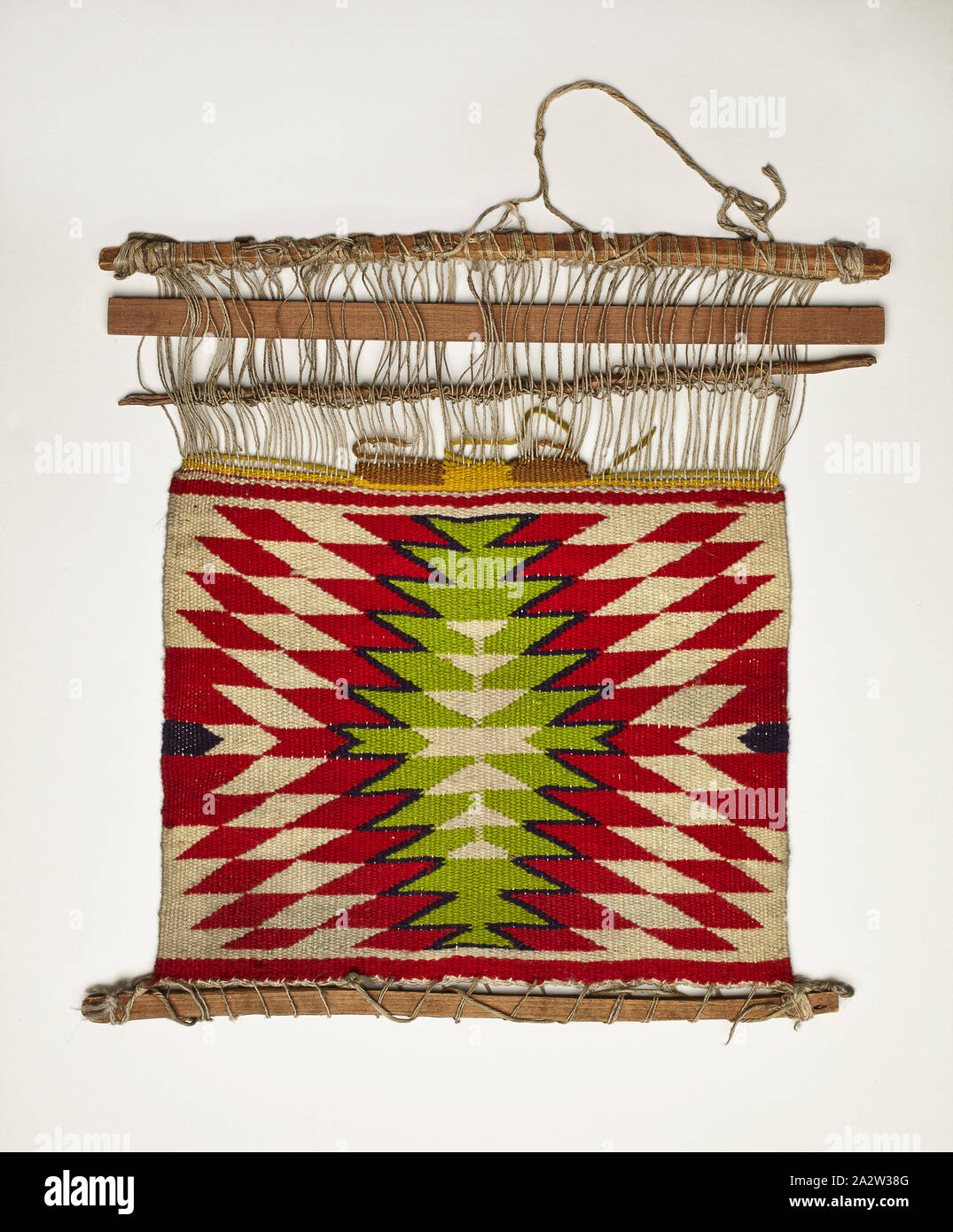 loom model, Navajo people, 1890-1920, wood, wool, cotton, 17-3/4 x 18 x 3/4 in., Textile and Fashion Arts Stock Photo