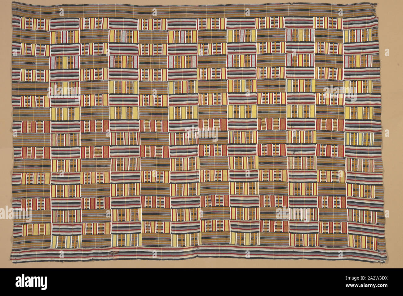 man's wrapper; kente, Asante people, late 1900s, cotton, height: 109-3/16 depth: 75-3/4 in, Textile and Fashion Arts Stock Photo