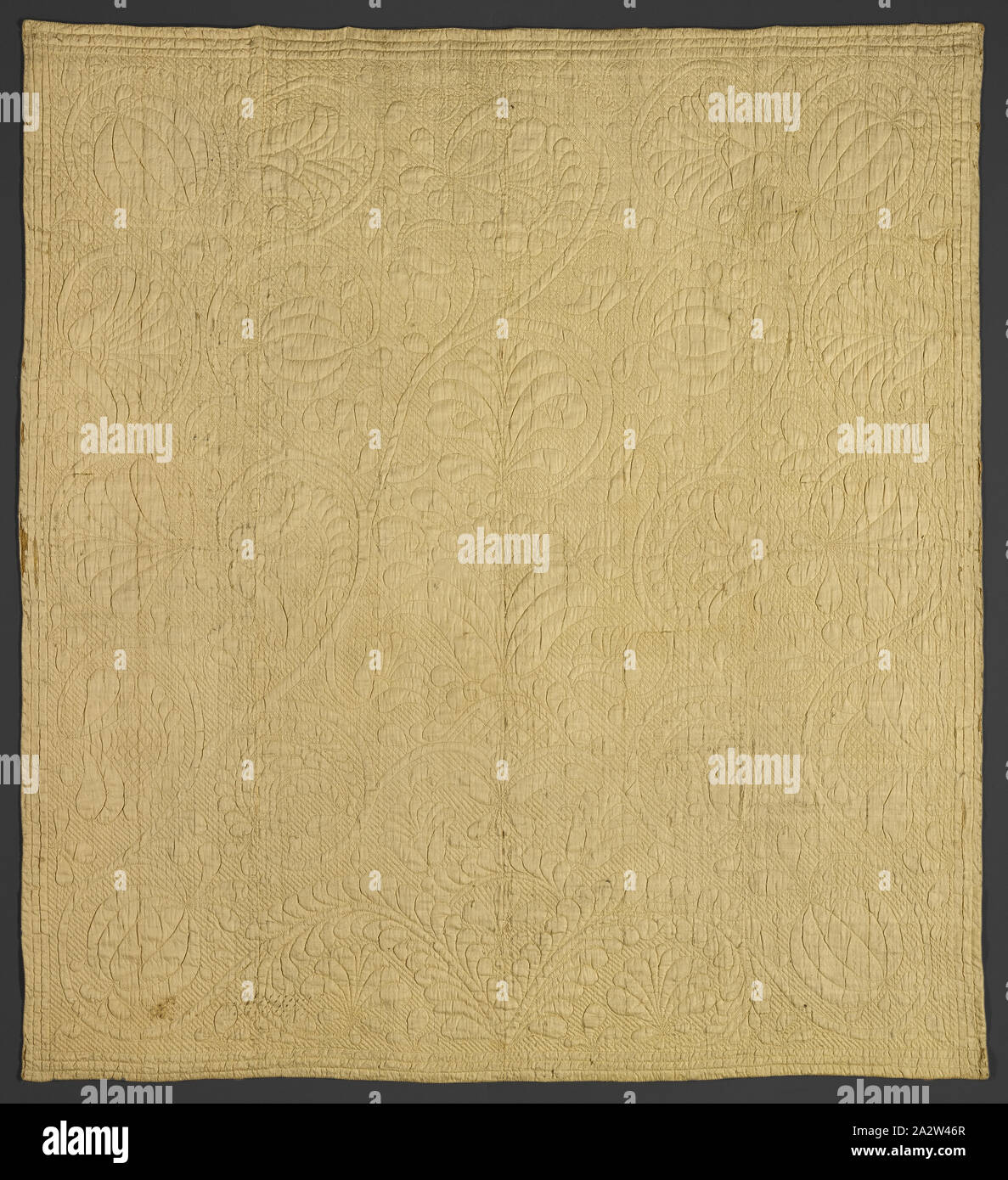 linsey-woolsey quilt, Unknown, 1700s, linen and wool, quilted, 100 x 90 in., American, Textile and Fashion Arts Stock Photo