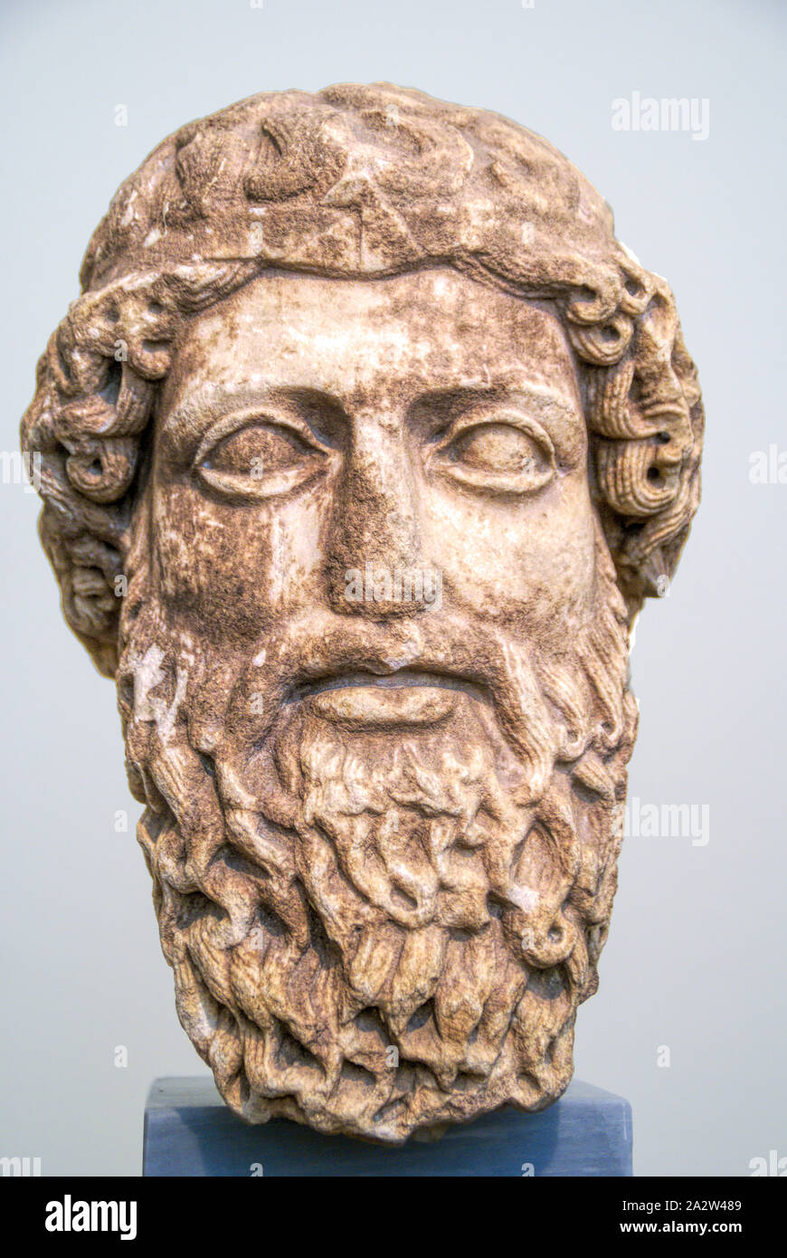 National Archaeological Museum Athens Greece Head Of Zeus Or Poseidon Stock Photo Alamy