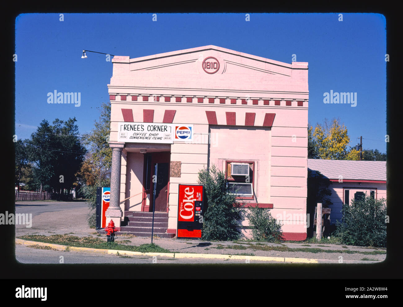 Renee's Corner Cafe (bank), facade, Route 52 and Main Street, Sawyer