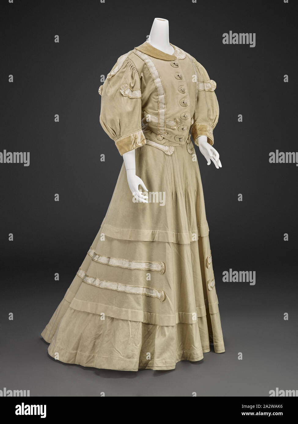American dress house sale