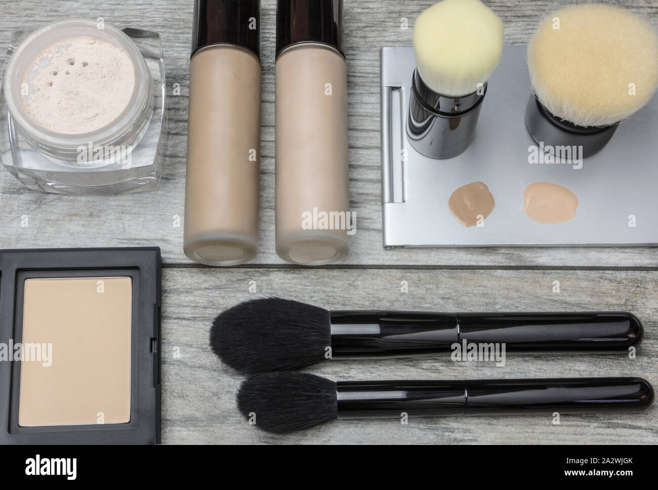 foundation and face powder Stock Photo Alamy