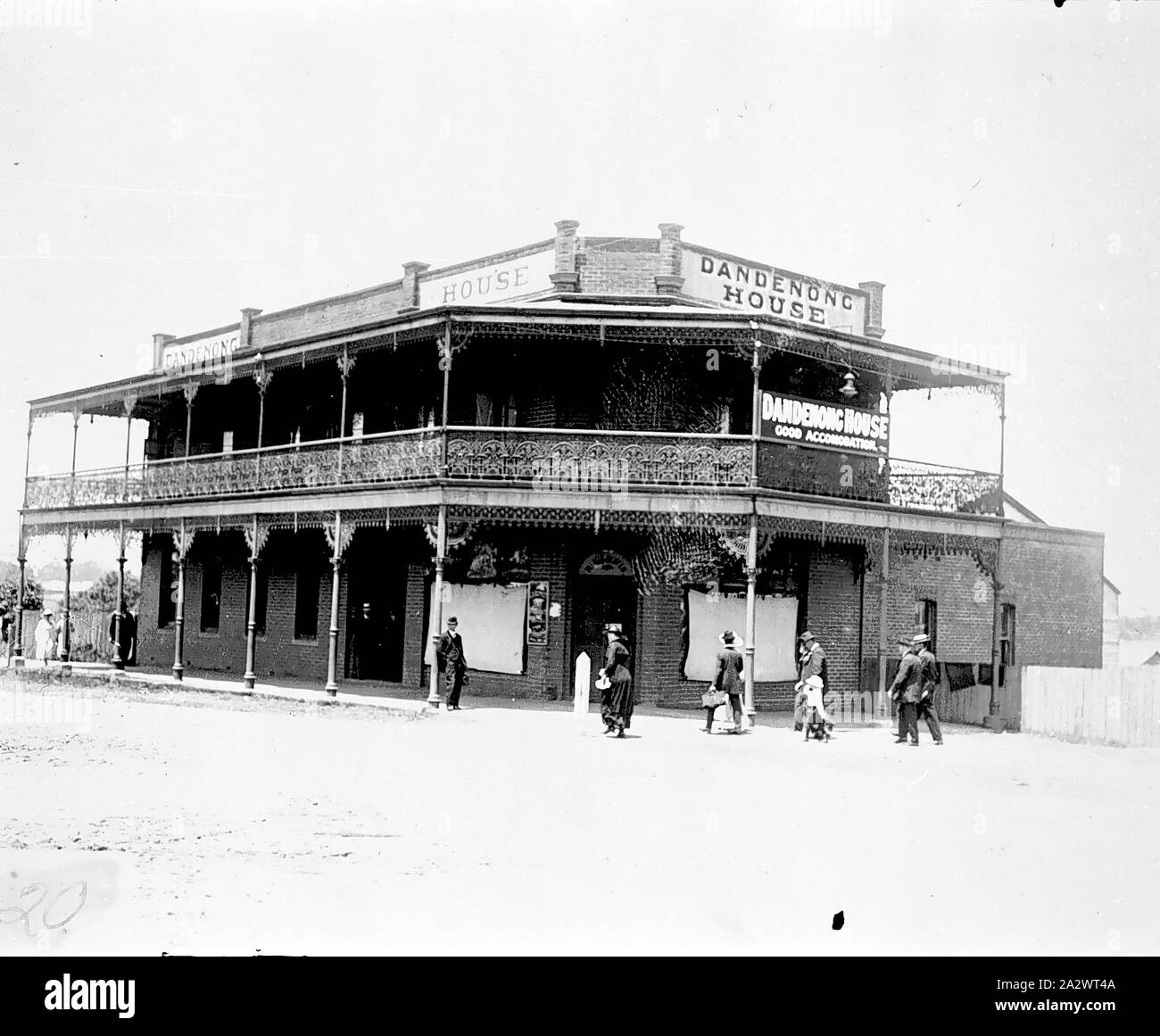 Negative Dandenong House Hotel, Victoria, circa 1910, The Dandenong
