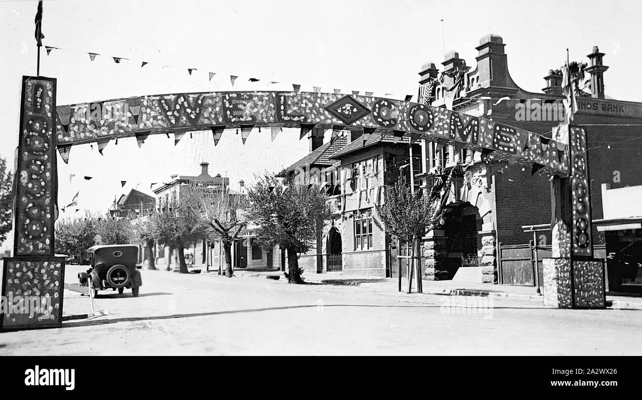 Negative - Wangaratta, Victoria, 1938, A welcome arch built for the Wangaratta Centenary Stock Photo
