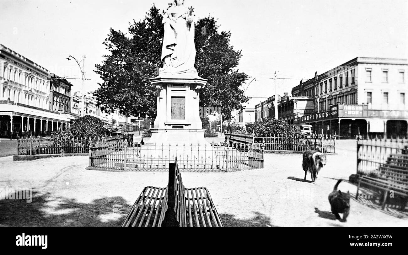 Negative Ballarat, Victoria, circa 1925, A statue, seats and gardens
