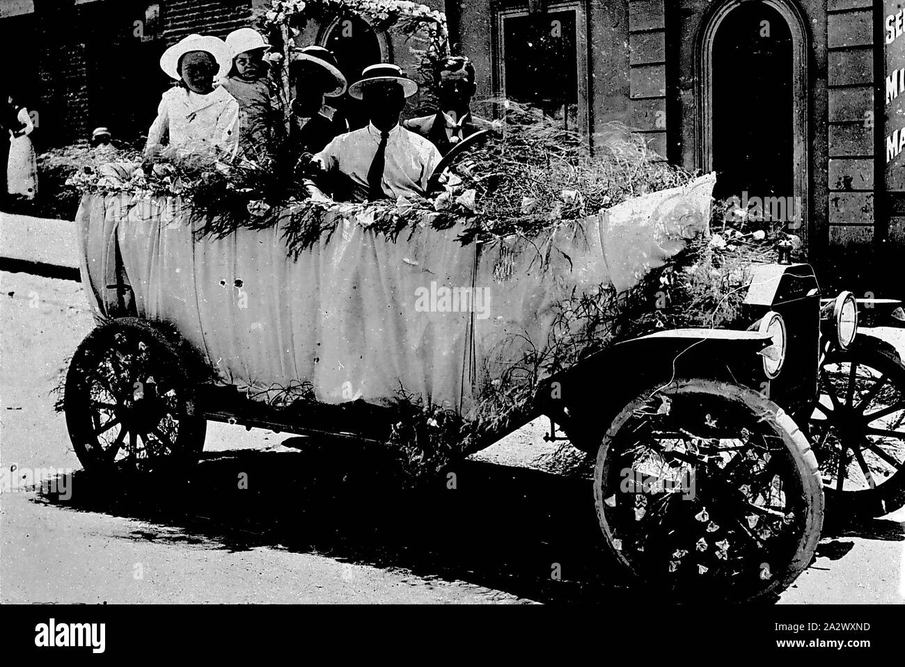 Negative - Castlemaine, Victoria, circa 1920, A model T Ford car decorated for a parade Stock Photo
