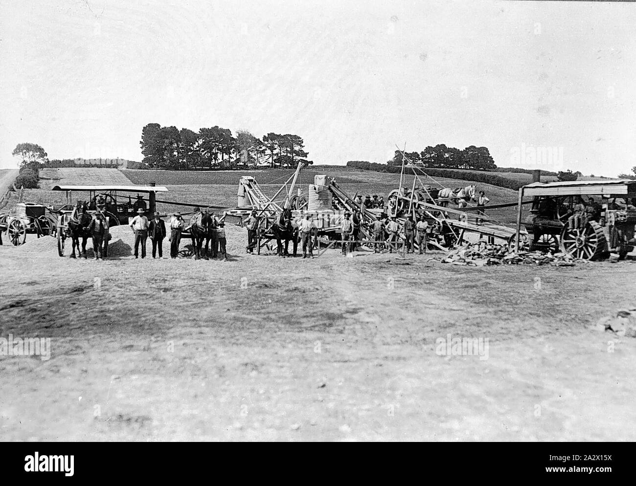 Negative Grasmere, Victoria, 1923, Equipment used in building the Grassmere Bridge including