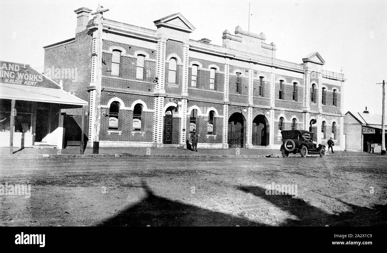 Traralgon shire offices hires stock photography and images Alamy