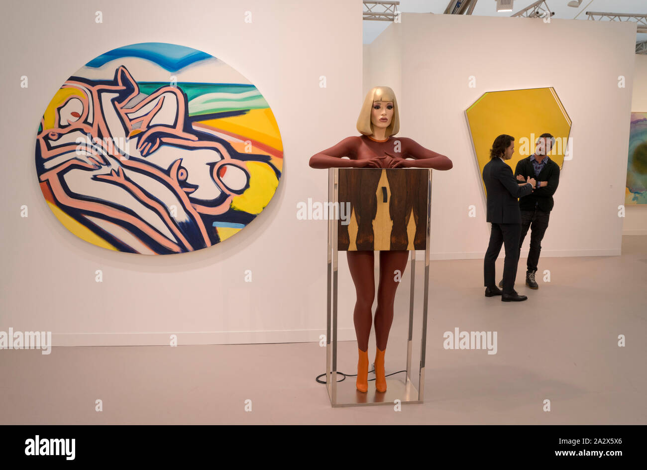 Visitors to the Frieze International Art Fair at Regent's Park in ...