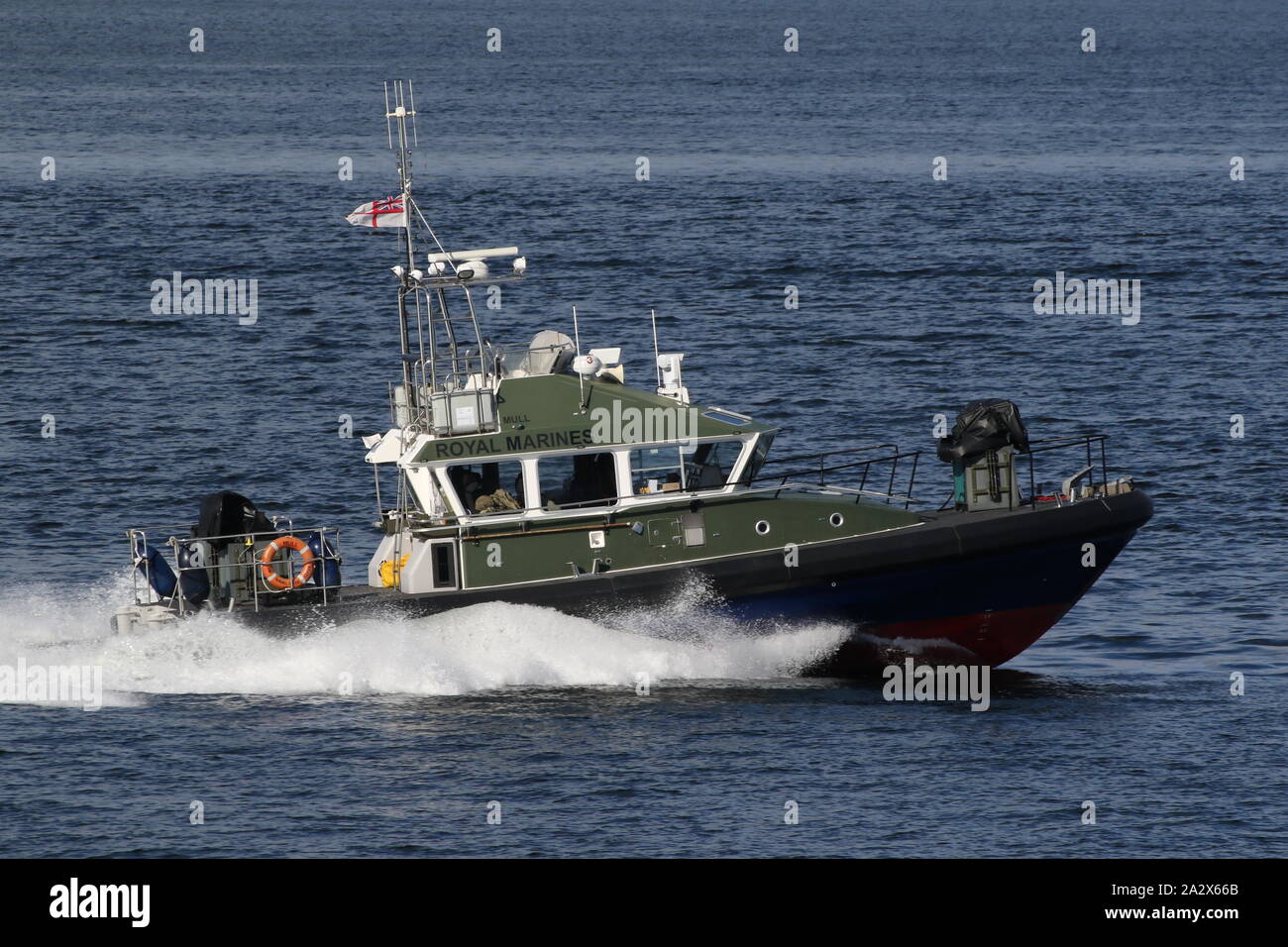 43 commando fleet protection group royal marines hi-res stock ...