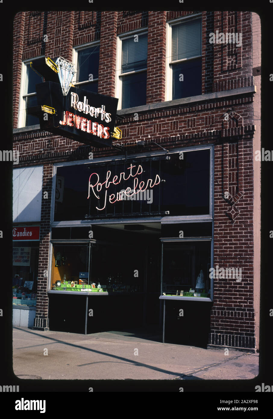 Roberts jewelers deals
