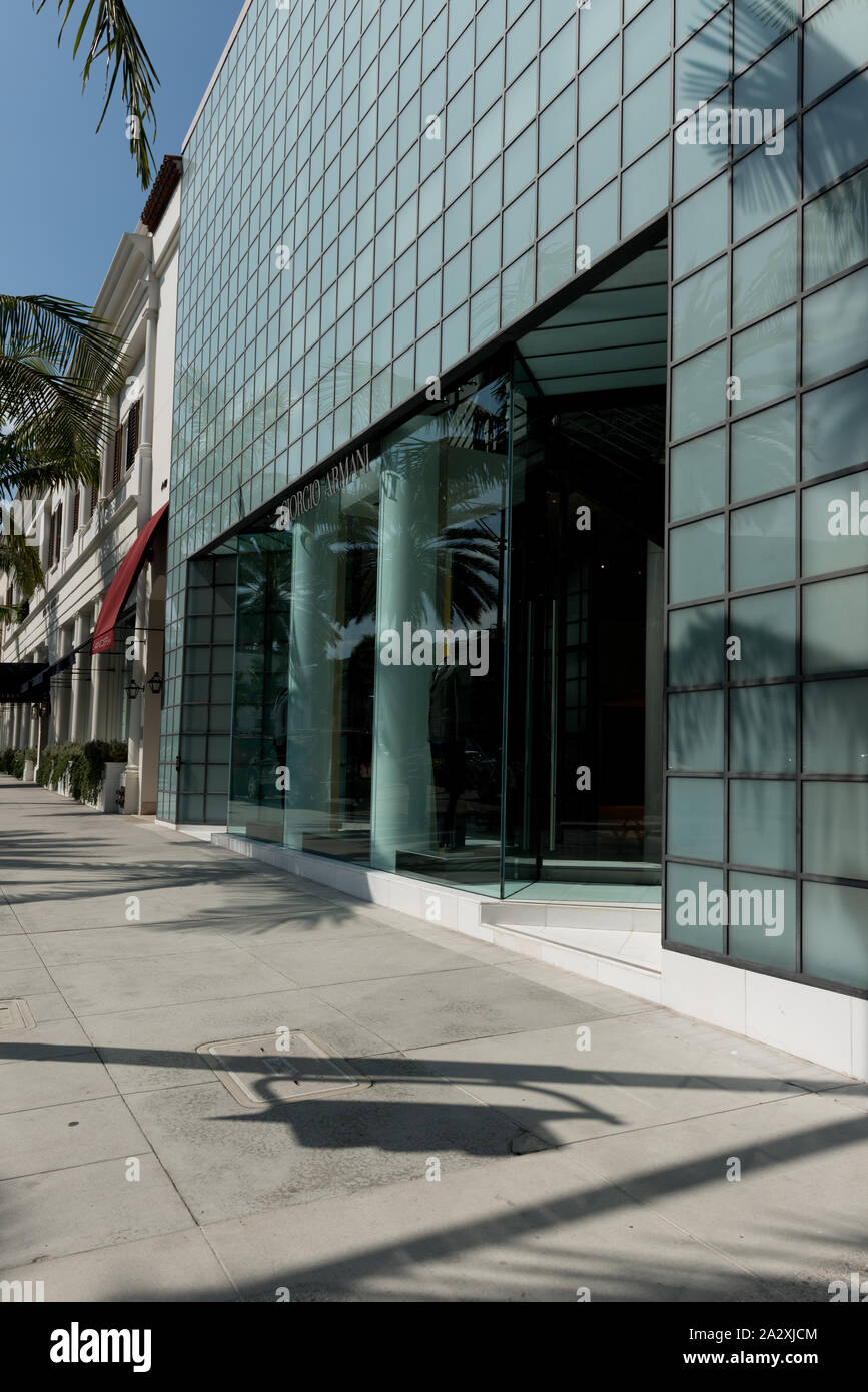 Starbucks Rodeo Drive Designer boutiques in rodeo hi-res stock photography and images - Alamy