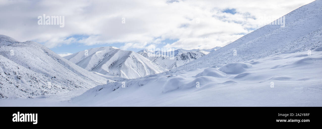 Mountains Winter Landscape With Snow Snow Capped Mountain Range In Canterbury New Zealand Ice Cold Winter Season Environment Stock Photo Alamy Mountains Winter Landscape With Snow Snow Capped Mountain Range In Canterbury New Zealand Ice Cold Winter Season Environment Stock Photo Alamy