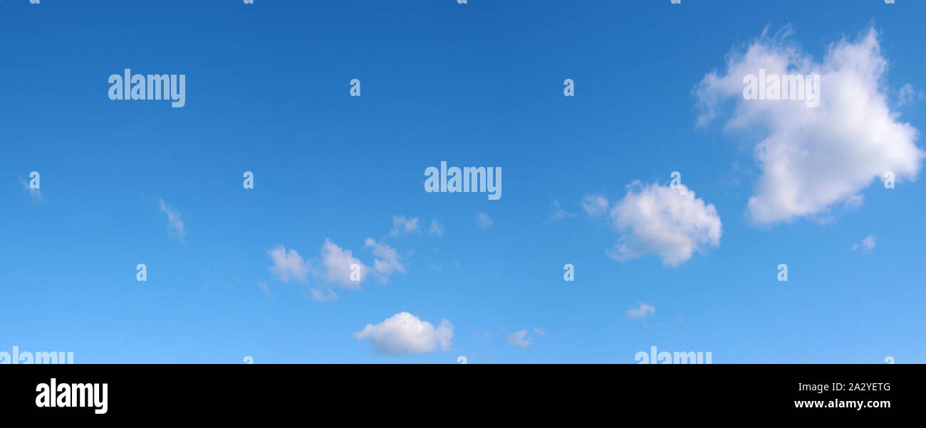Great sky background with white cumulus clouds Stock Photo - Alamy