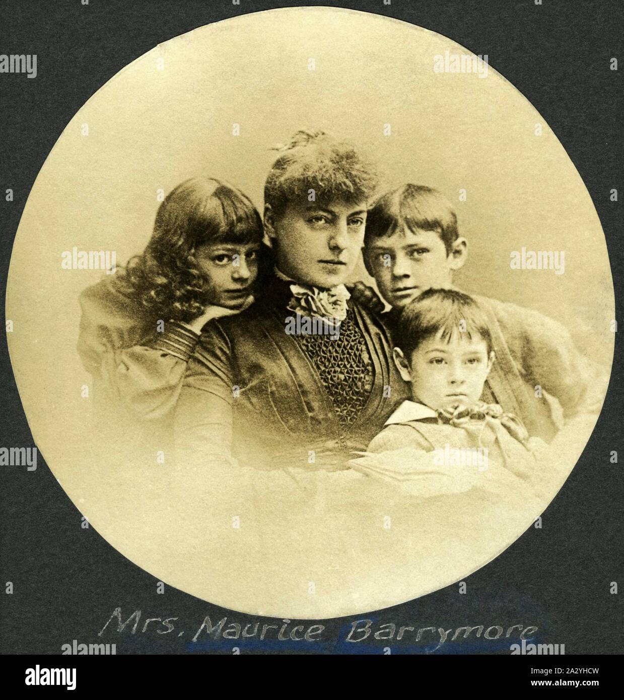 DREW BARRYMORE / MRS MAURICE BARRYMORE with her children ETHEL