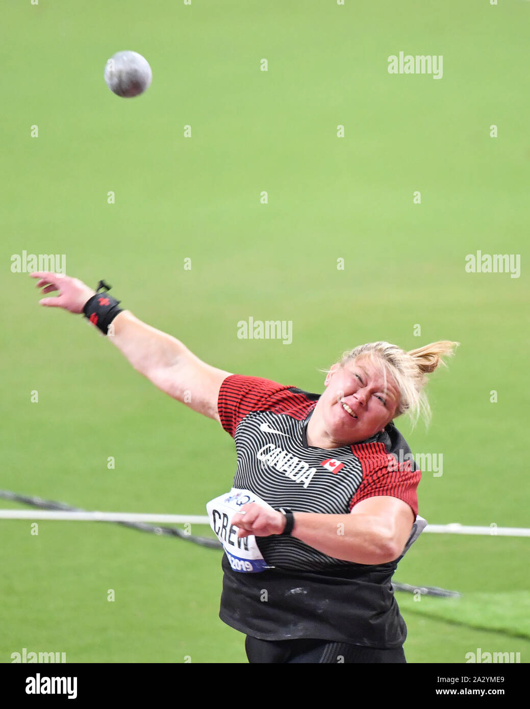 Gold crew hires stock photography and images Alamy