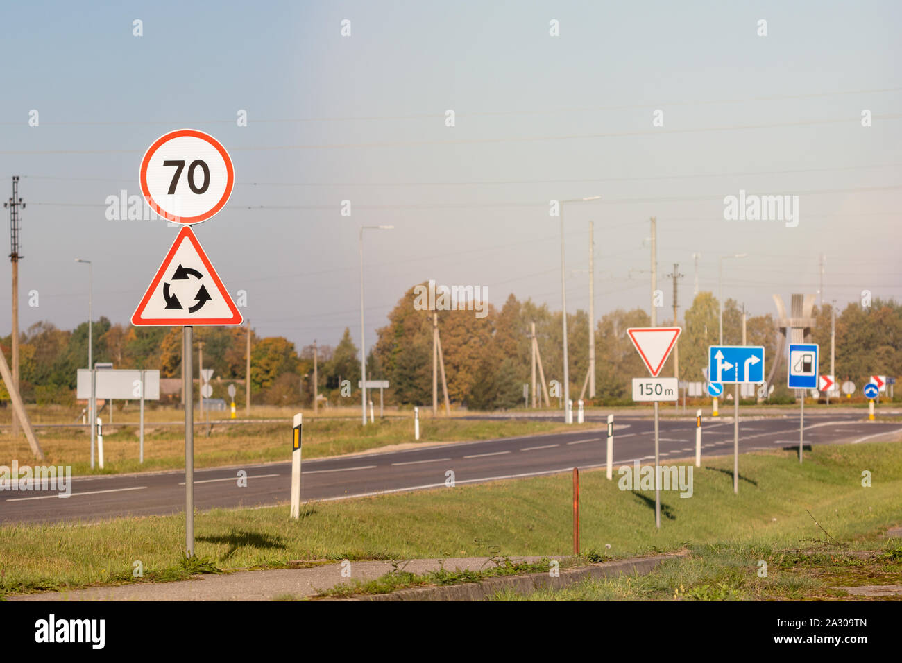 Speed limit 70 hires stock photography and images Alamy